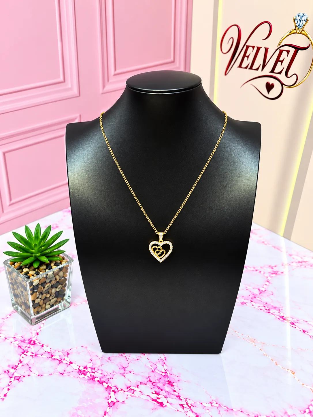 Collar Dorado Corazón Doble