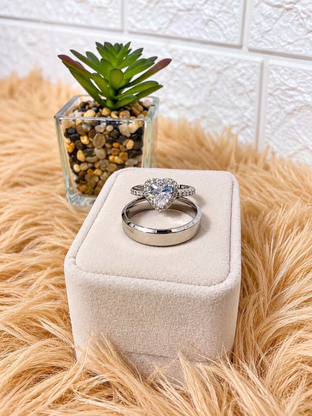 Dúo de Anillos Plateado Corazón Pandora Blanco