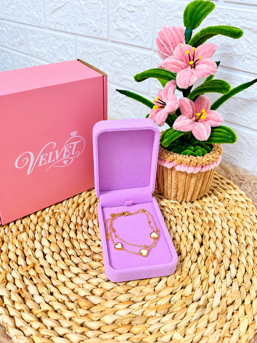 Pulsera Doble Dorado Corazones de Nácar