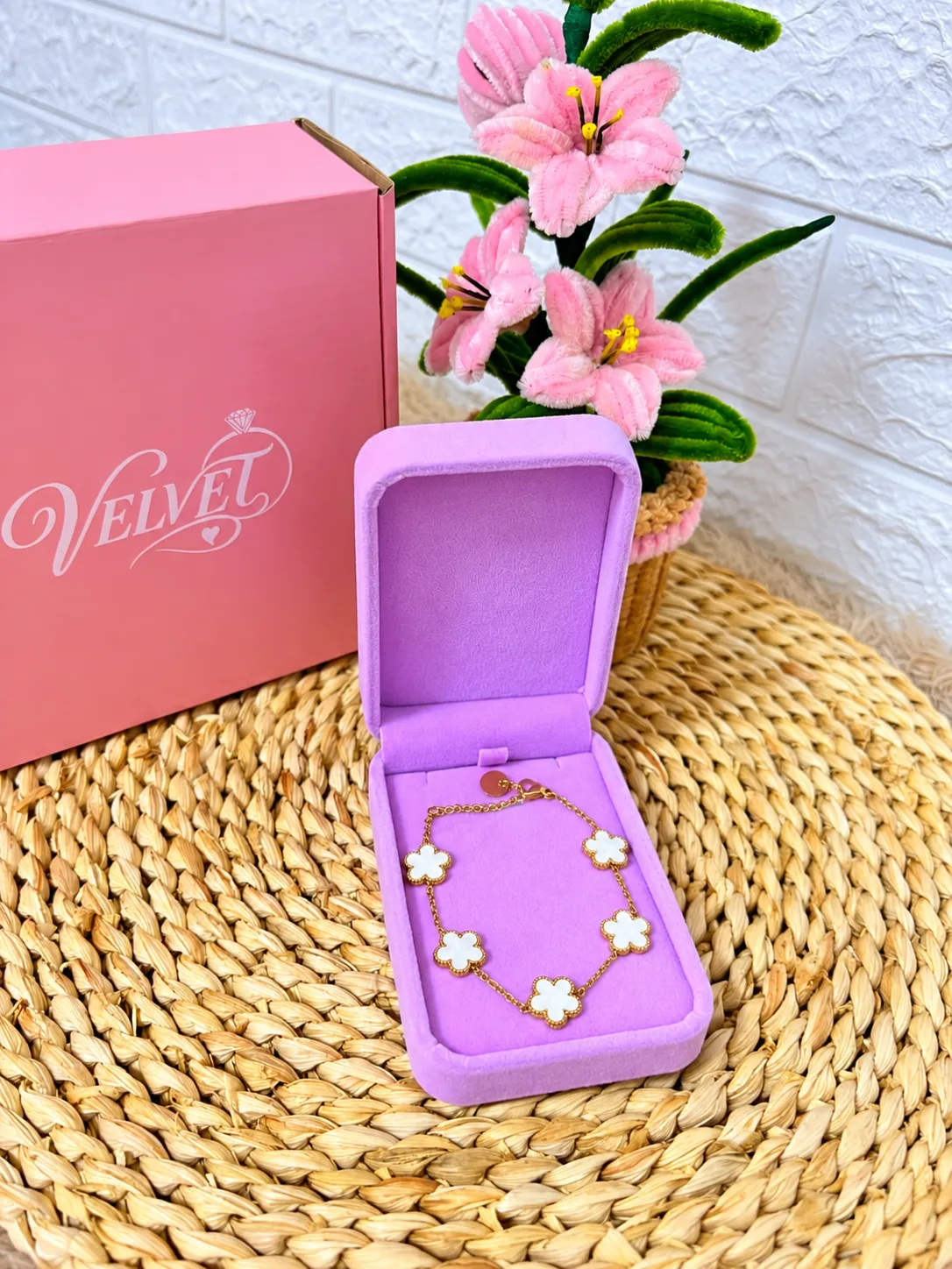 Pulsera Dorado Trébol Blanco