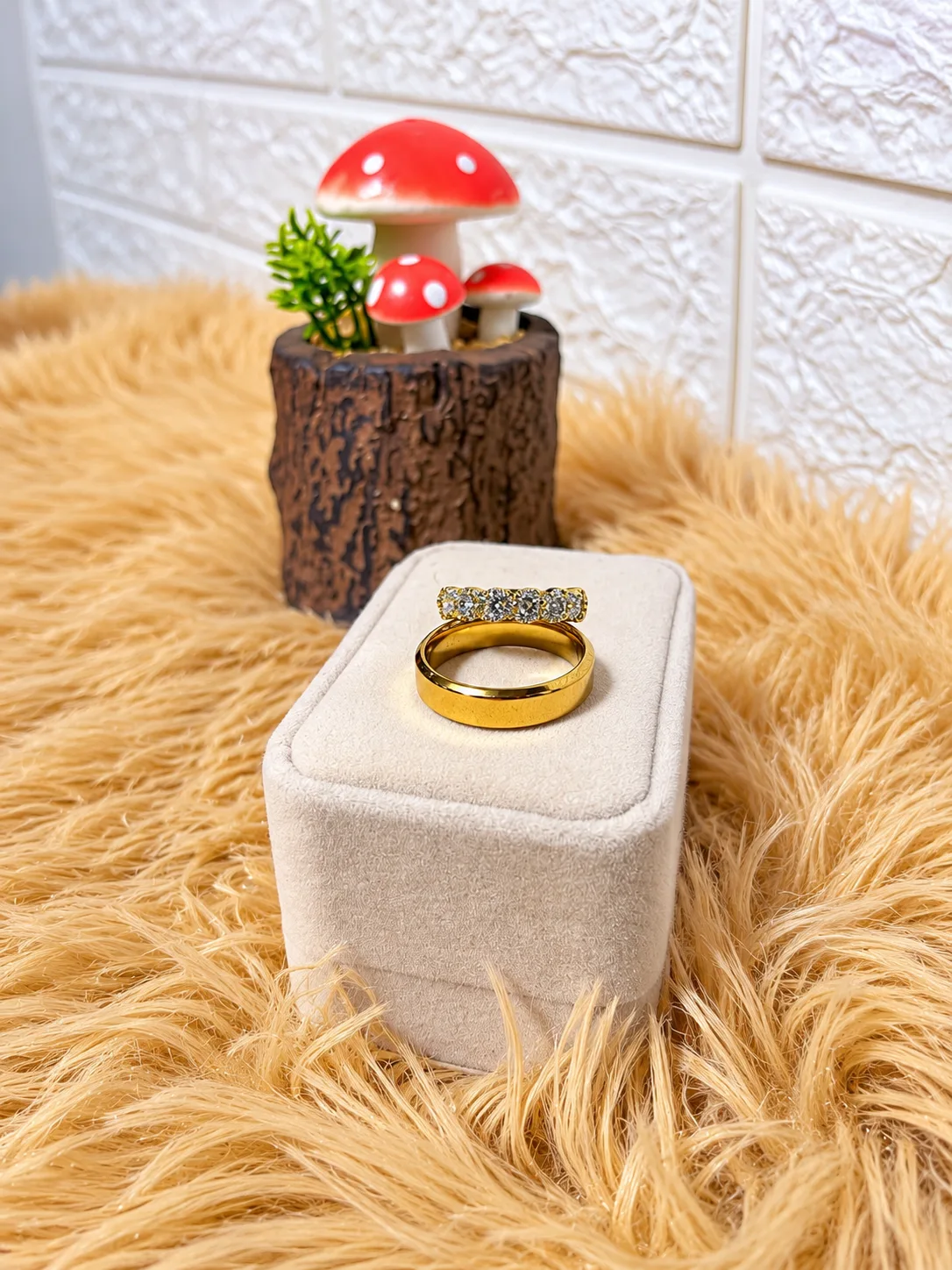 Dúo de Anillos Dorados Trenzado