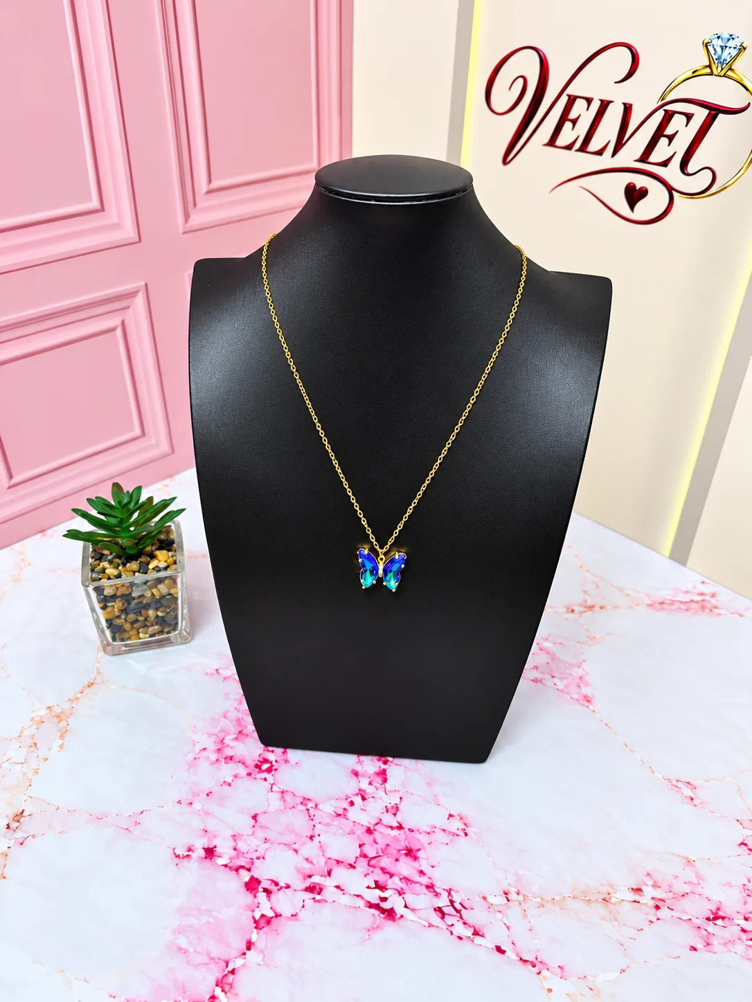 Collar Dorado Mariposa Azul